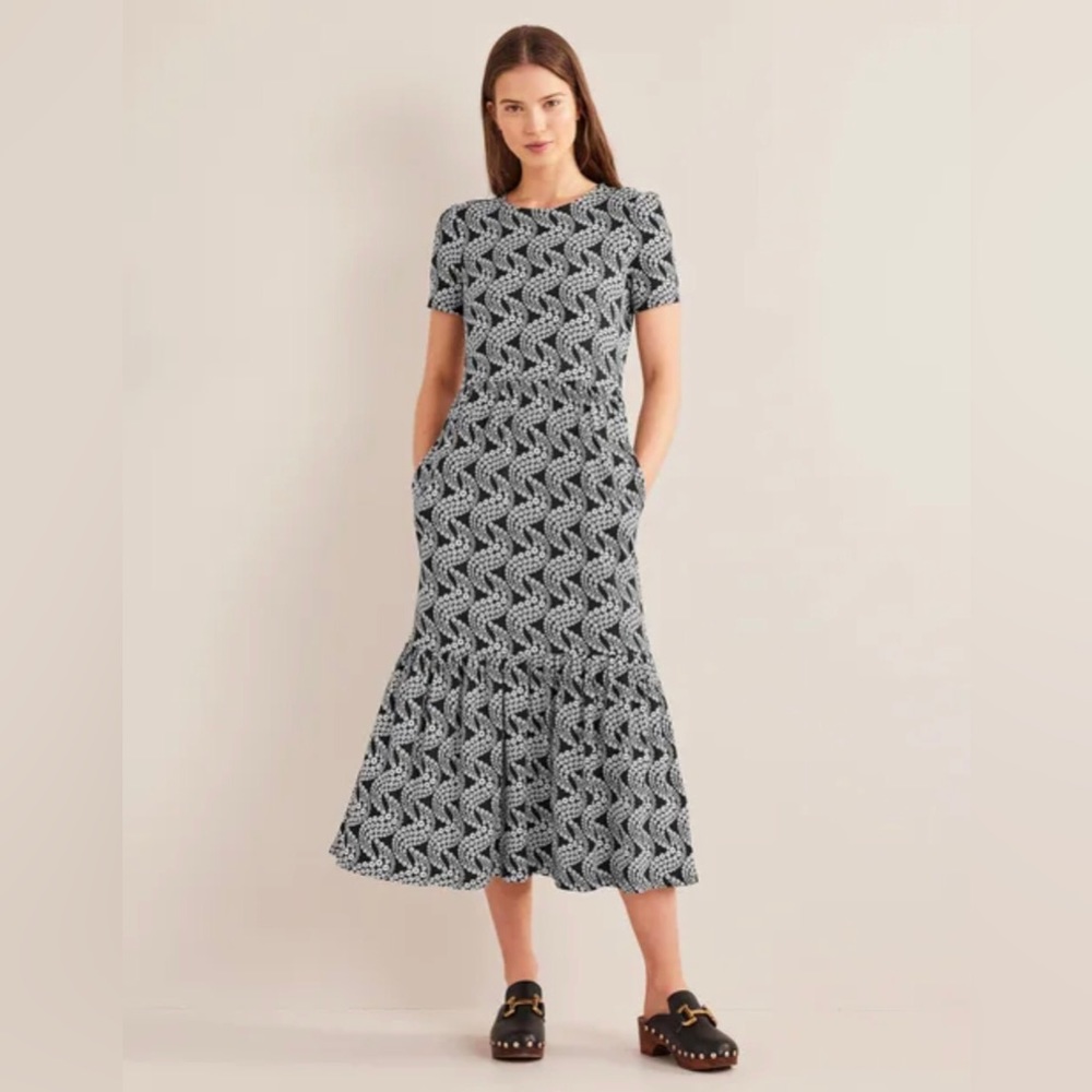 Boden Tiered Easy Jersey Midi Dress